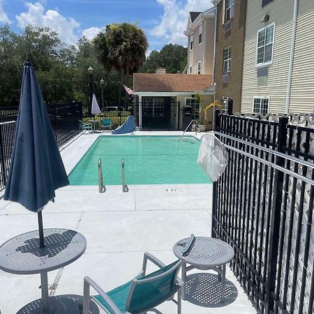 Mainstay Suites Tampa Moffitt-Usf Temple Terrace Extérieur photo