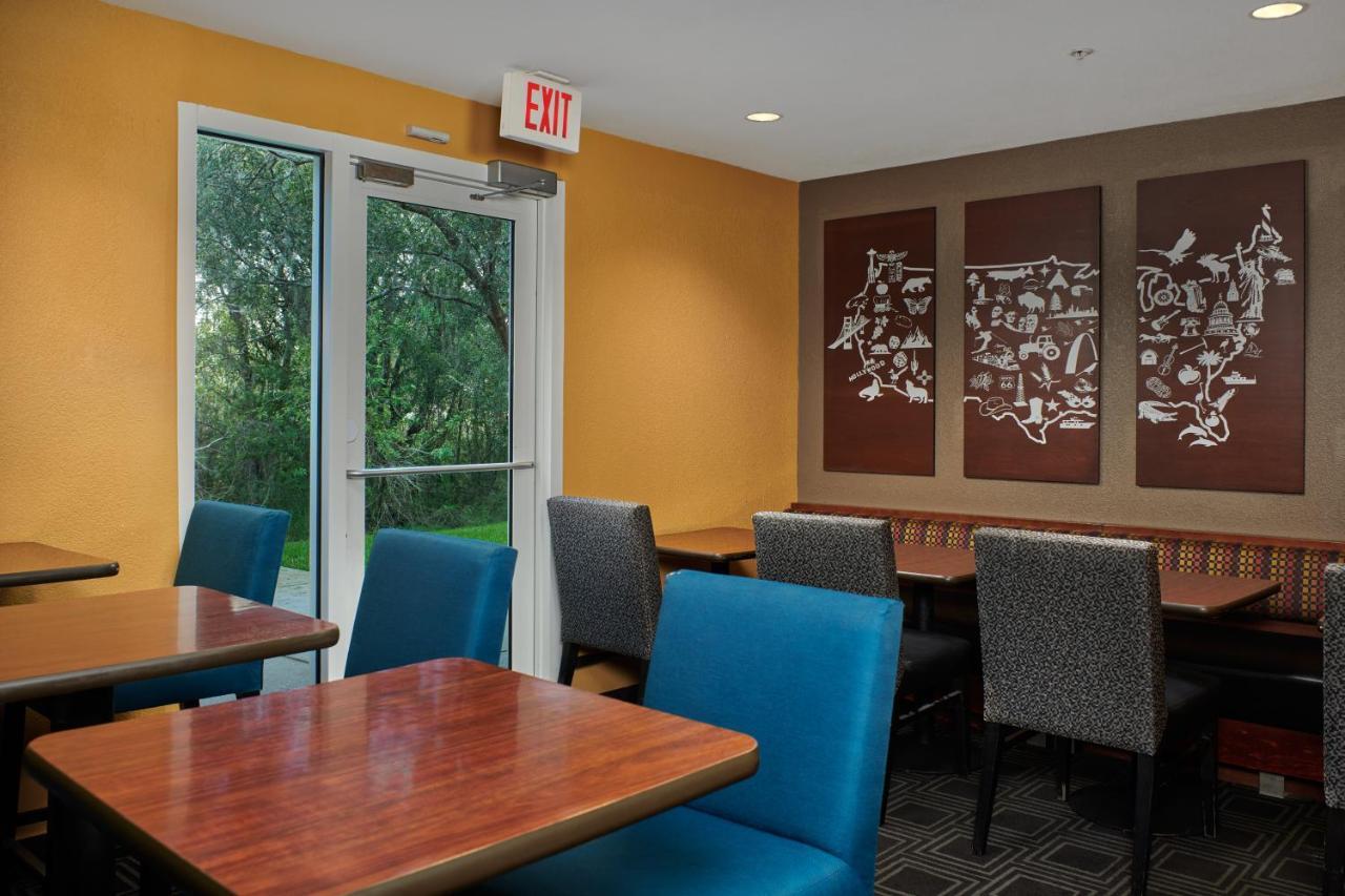 Mainstay Suites Tampa Moffitt-Usf Temple Terrace Extérieur photo