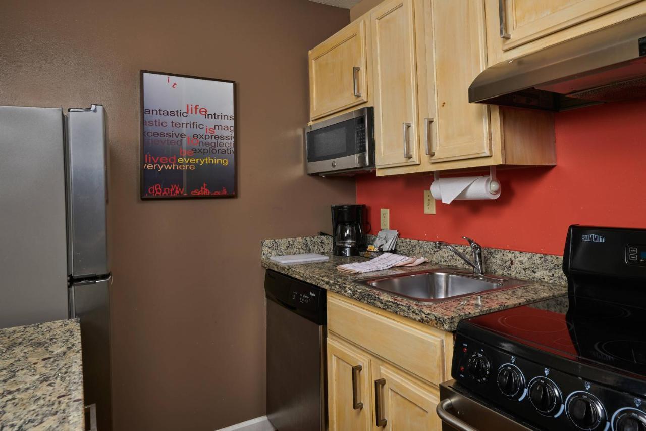 Mainstay Suites Tampa Moffitt-Usf Temple Terrace Extérieur photo