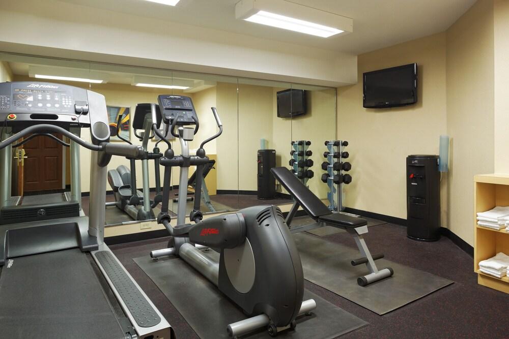 Mainstay Suites Tampa Moffitt-Usf Temple Terrace Extérieur photo